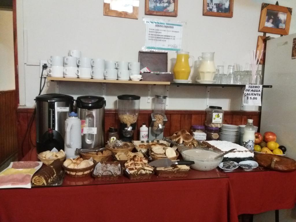 סלטה Hotel Satiri מראה חיצוני תמונה